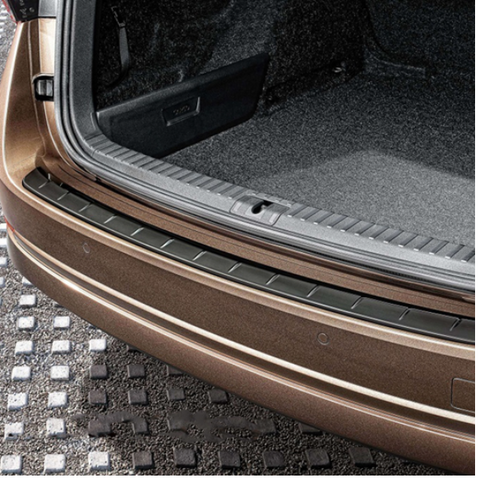 SKODA Octavia Hatch Gloss Black Rear Bumper Protector (Fully Fitted Price)