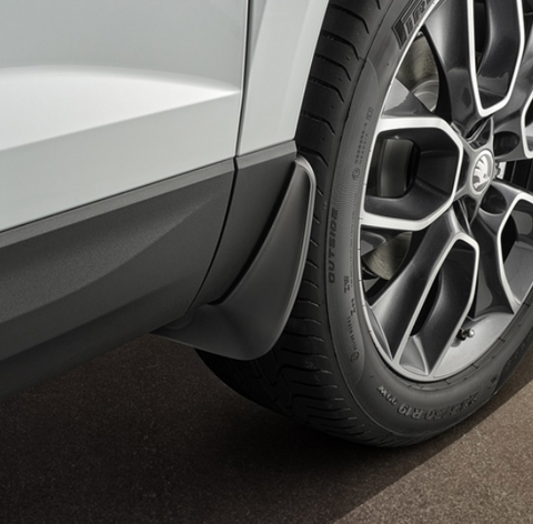 SKODA Karoq Front Mud Flaps (for vehicles with plastic wheel arches) (Fully Fitted Price)
